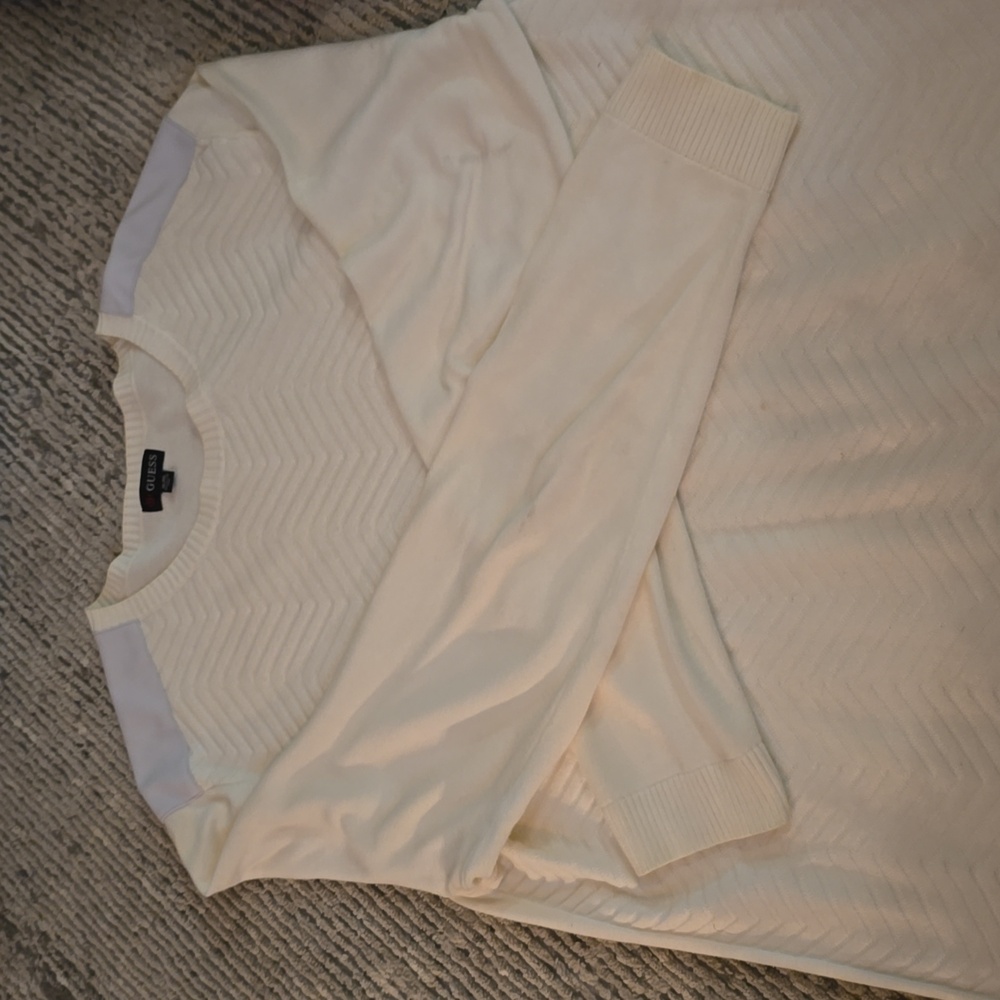 Guess sweater